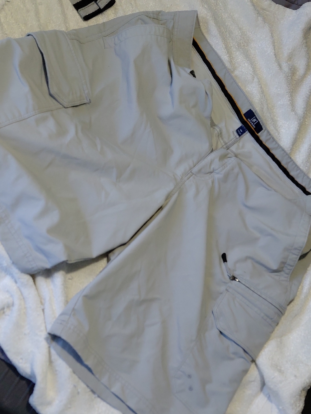 NWOT George Light Gray Casual Shorts with Navy Waistband Accent